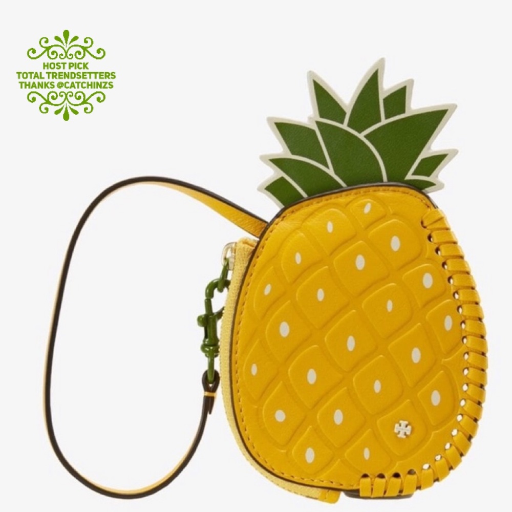 🎉HP🎉 🆕 Tory Burch Pineapple Coin Pouch Key Fob